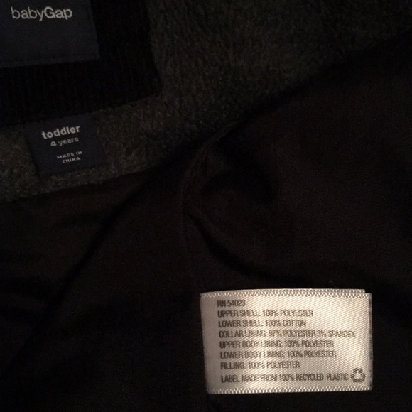 Baby Gap Boys Plaid Vest Black Gray Red 4T 4 Toddler EUC/Like New - Picture 8 of 8